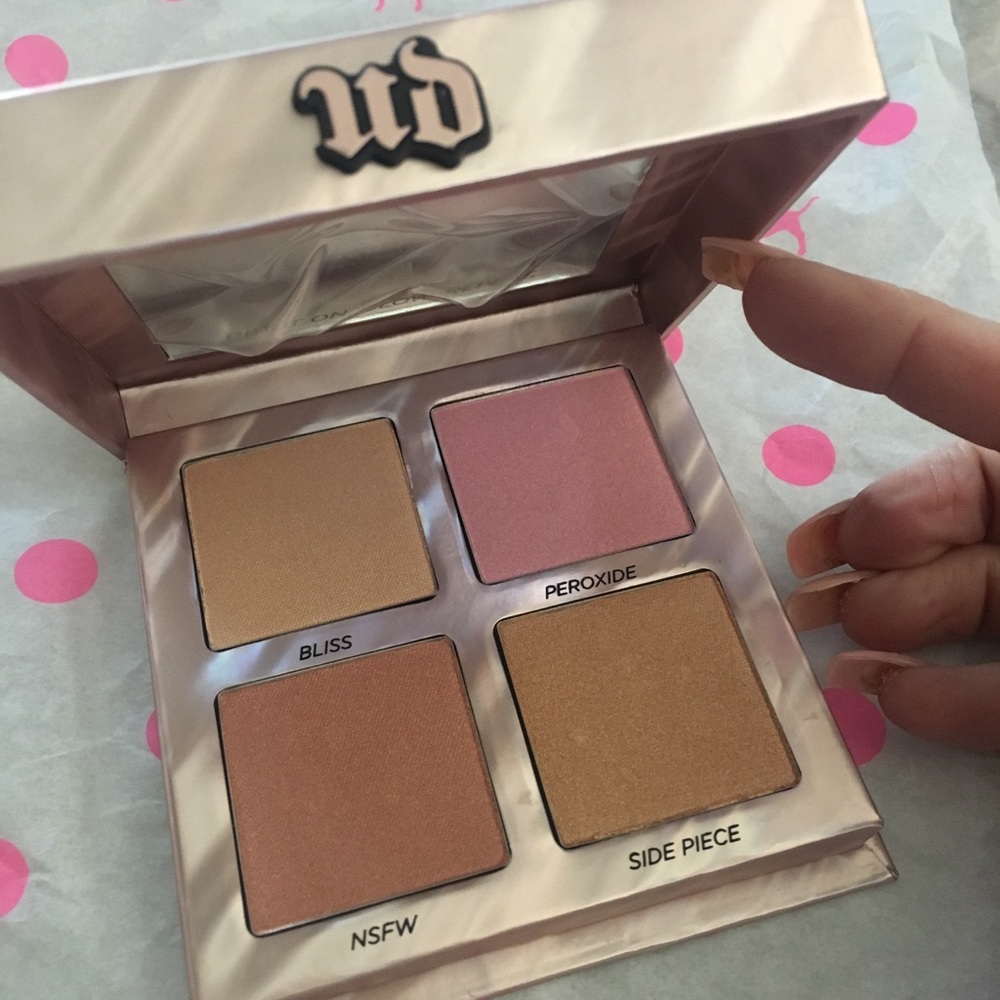 Urban decay after glow palette